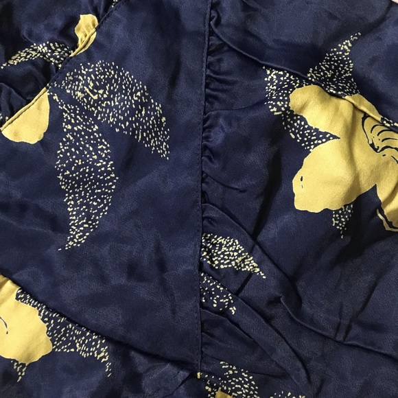 On the Town “set” TOP ONLY NWOT - Picture 5 of 8